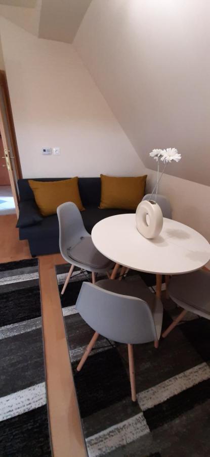 Napko Apartman โชพรอน ภายนอก รูปภาพ