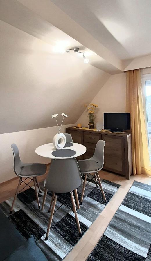 Napko Apartman โชพรอน ภายนอก รูปภาพ